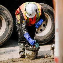 Concrete testing on the field