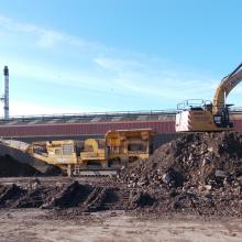 Machinery on te remediation site